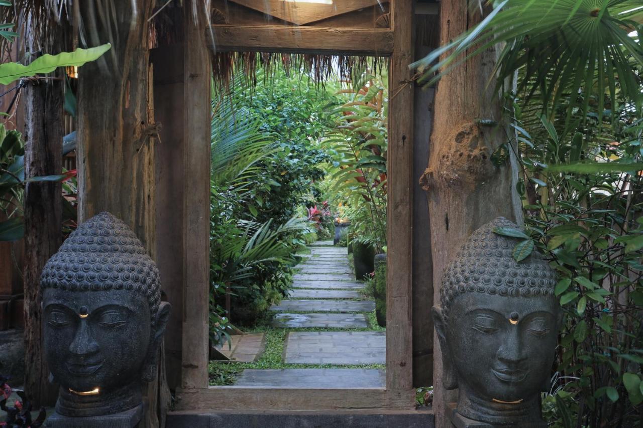Maha Shanti Ubud Villa מראה חיצוני תמונה
